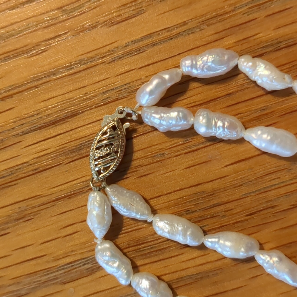 Double-Strand Freshwater Pearl Bracelet - Picture 2 of 5